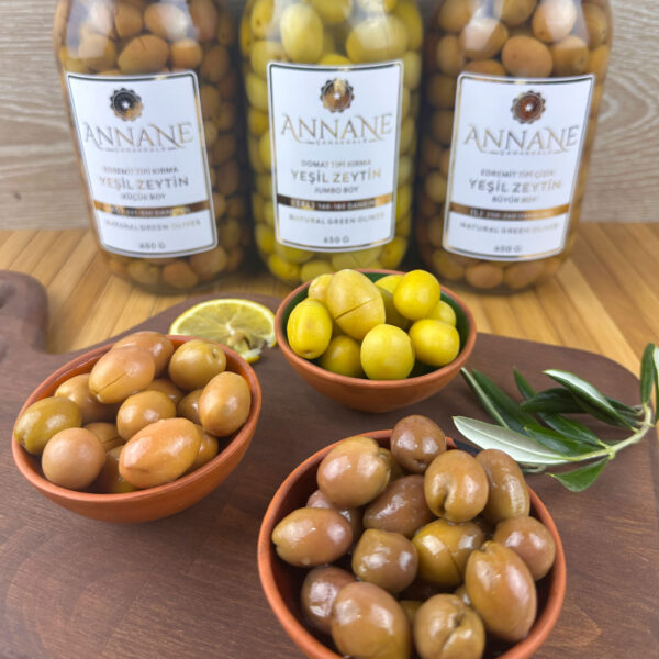 Domat Tipi Kırma Yeşil Zeytin