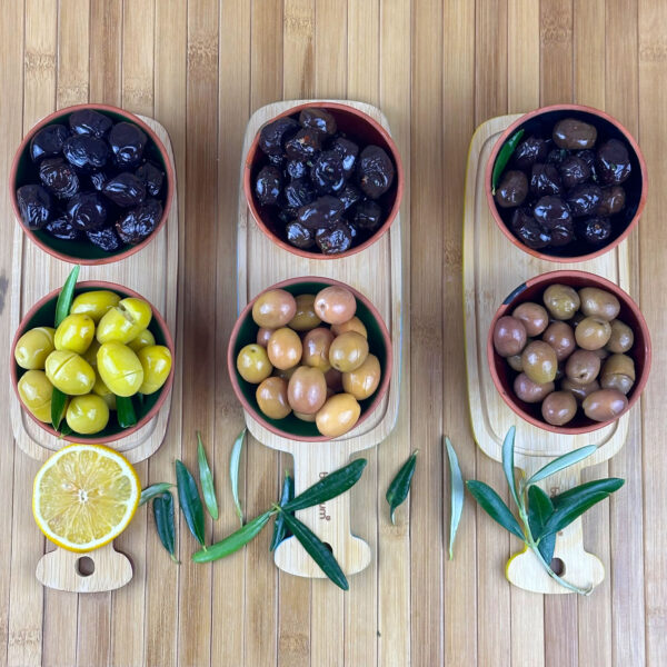 Edremit Tipi Salamura Siyah Zeytin